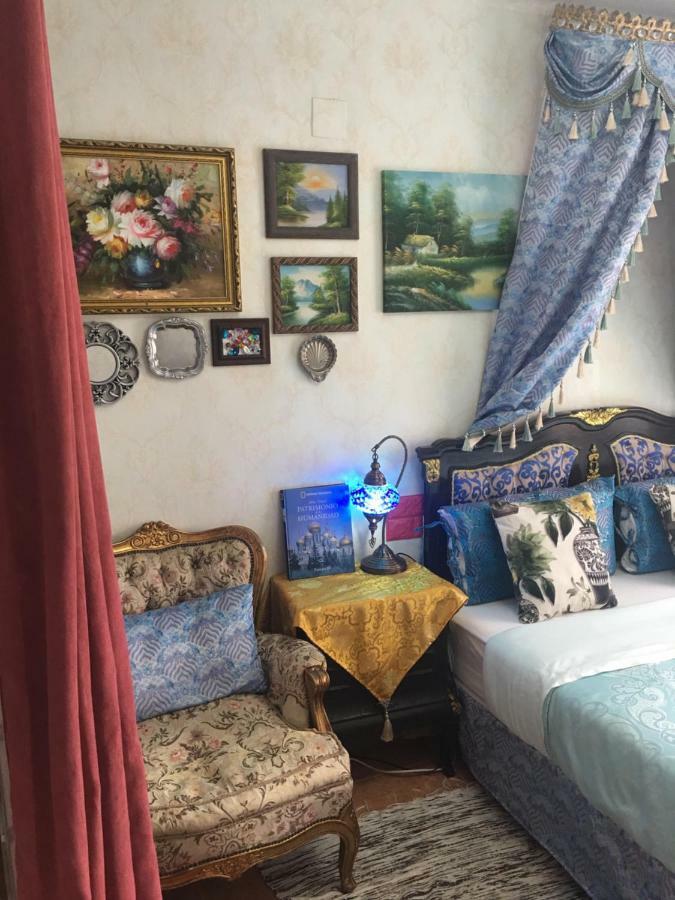 Casa 1808 *